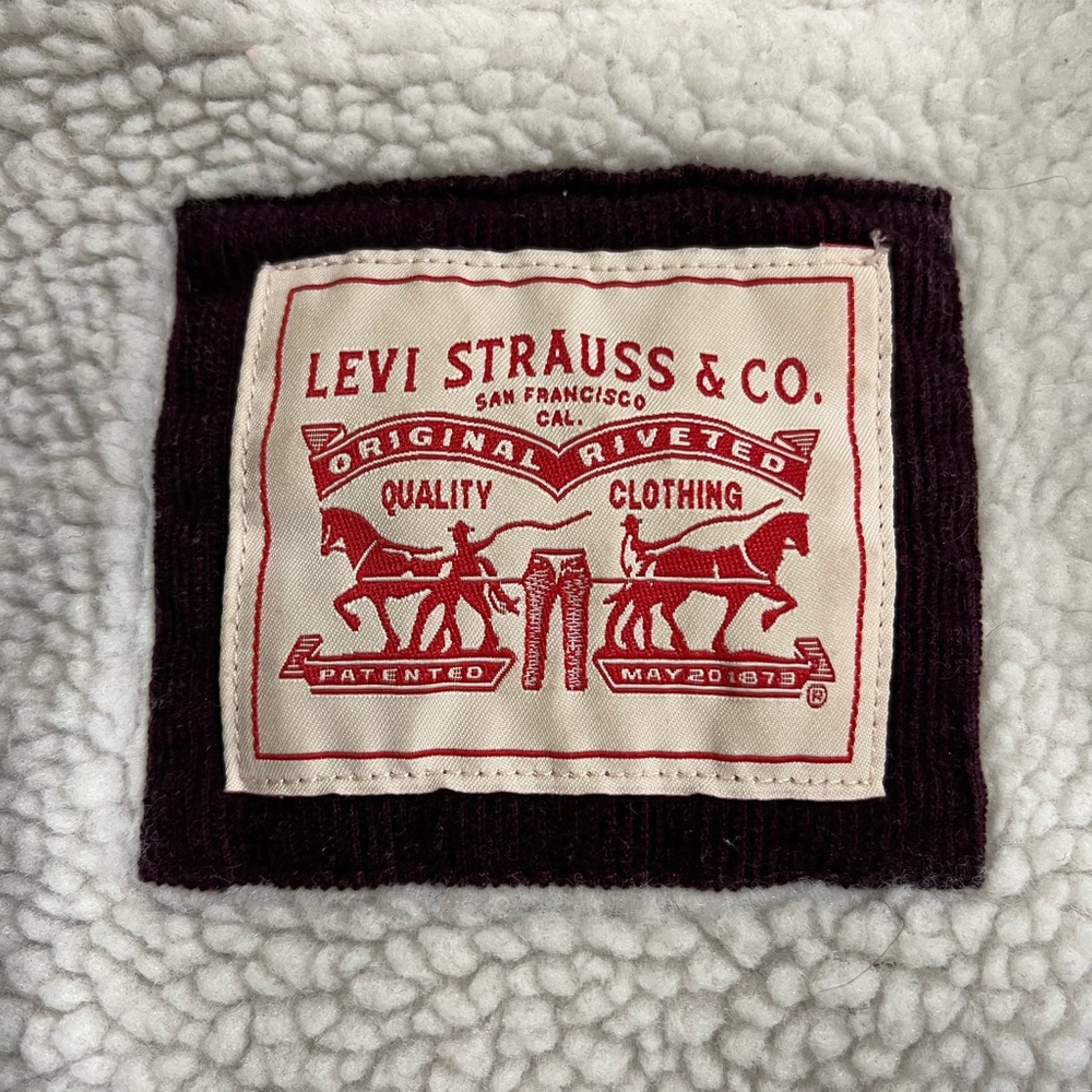 Levi Strauss plum purple sherpa fleece inside corduroy trucker jacket M - Picture 2 of 14
